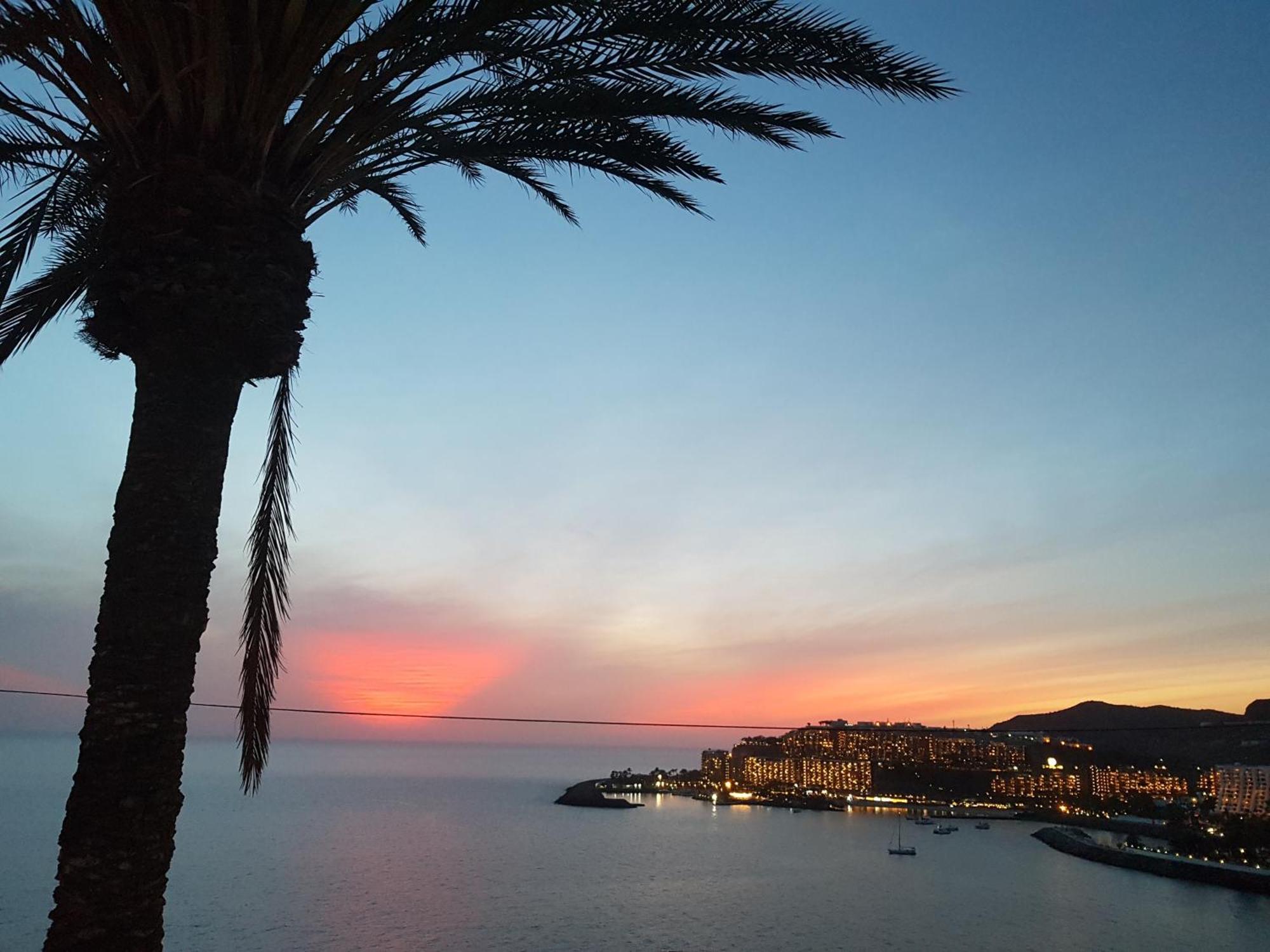 Ferienwohnung Deluxe Seaview-Sunsets !Transfe-R Inc! Pool,2Aircond,2Tv65",600Mb Dishwasher,,2 Beaches,Anfi-View Patalavaca Exterior foto